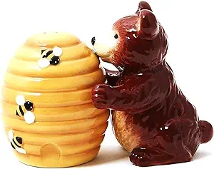 Bear Honey Comb Shakers